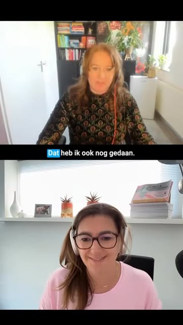 Dat magische moment dat je je boek in de boekwinkel ziet liggen.

Heerlijke podcast met Chantal Schmink! Wist je dat 19 mei Chantals nieuwe boek uitkomt? Het Contentkanon.

#conversie #cialdini #sales #nicol101#beinvloeding #ondernemen #auteur