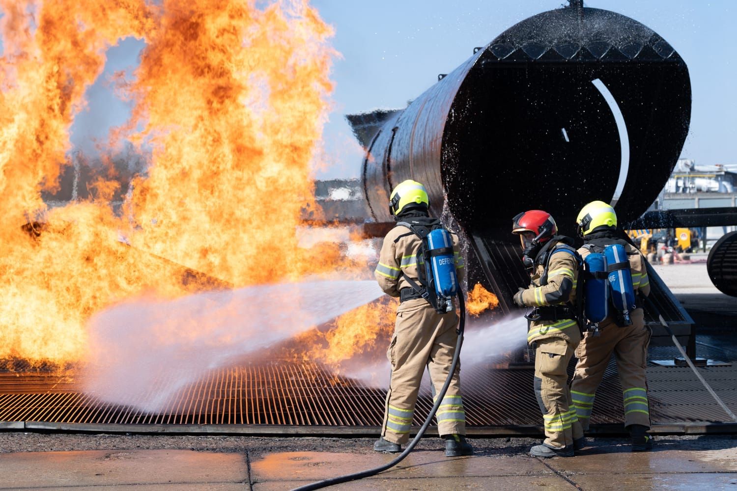 Wordt jij Wendy en mijn nieuwe collega? Lees het bericht van Wendy hieronder als brandbestrijding binnen onze Luchtmacht jou iets lijkt!

#werkenbijdefensie