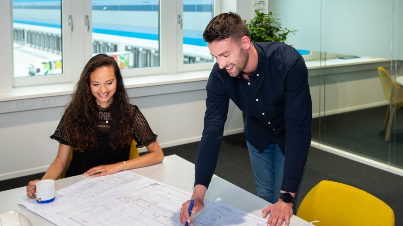 Waanzinnig leuke en uitdagende functie binnen ons Bouw- & Vastgoedteam beschikbaar ! Word jij onderdeel van ons professionele #teamlidl waar ‘Expansion never stops’ ?